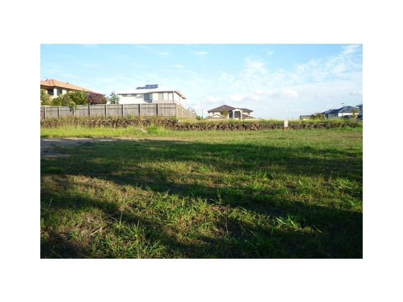 12 Highcrest Circuit, Molendinar QLD 4214