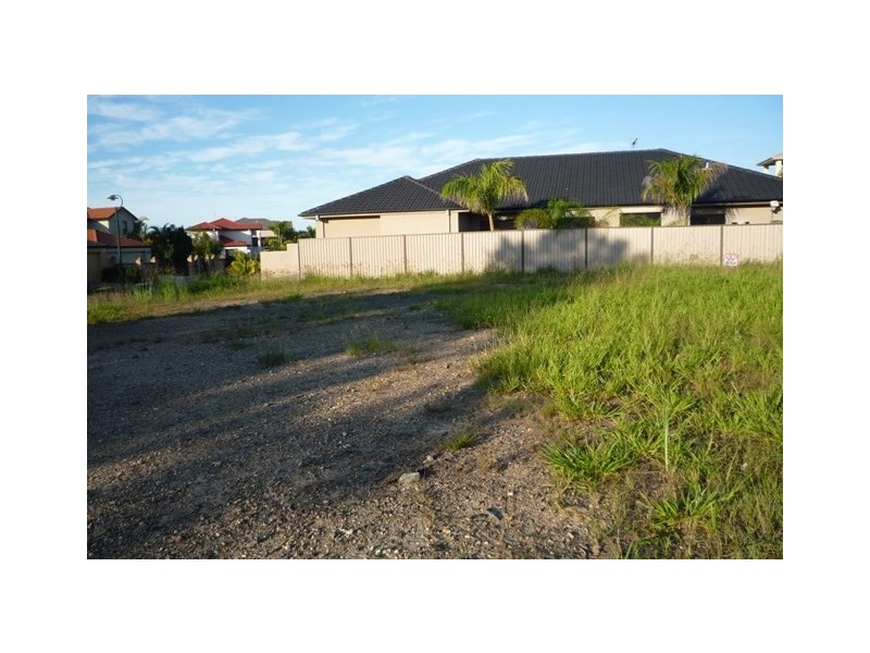 12 Highcrest Circuit, Molendinar QLD 4214