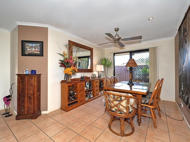 30 Dellwood Circuit, Molendinar QLD 4214