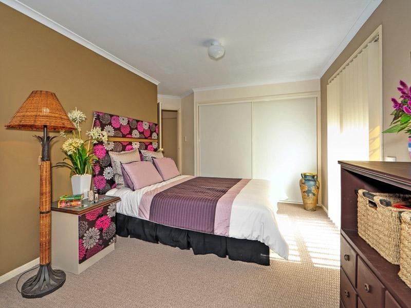 30 Dellwood Circuit, Molendinar QLD 4214