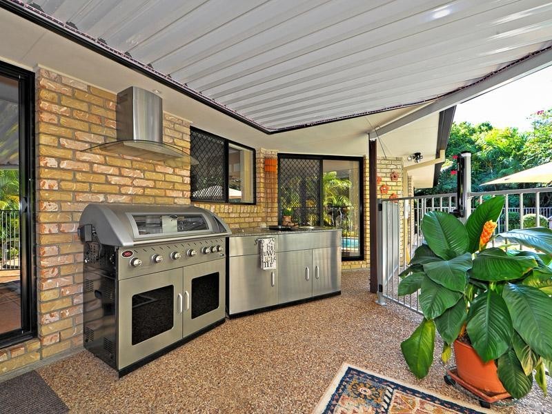30 Dellwood Circuit, Molendinar QLD 4214
