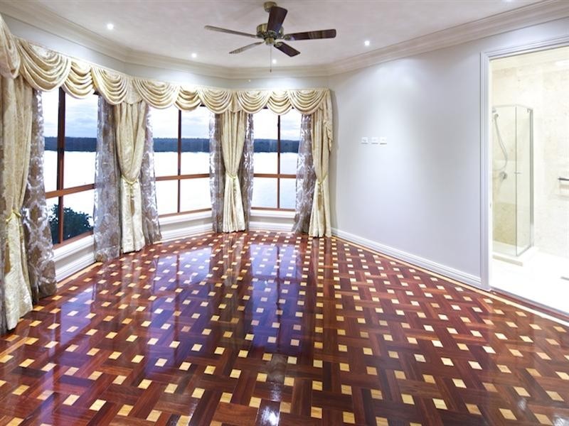 47-49 Knightsbridge Parade West, Sovereign Islands QLD 4216