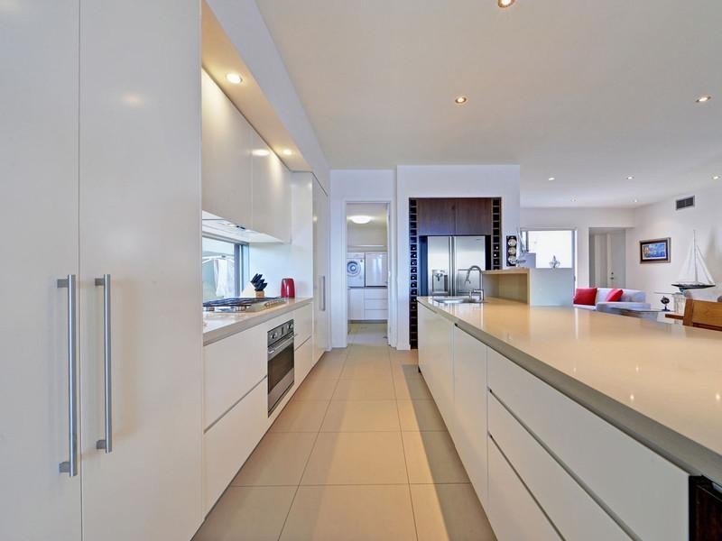 7527 Springfield Drive, Hope Island QLD 4212