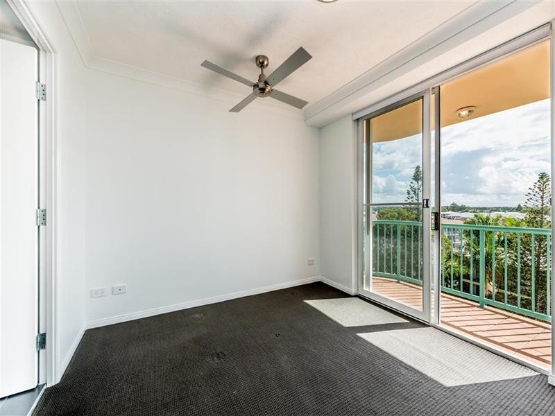 50/484-488 Marine Parade, Biggera Waters QLD 4216