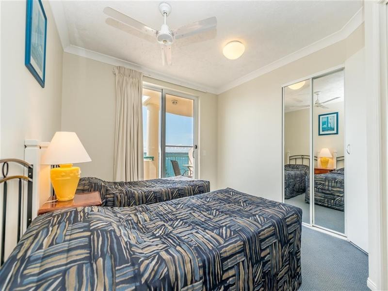 54/484 Marine Parade, Biggera Waters QLD 4216