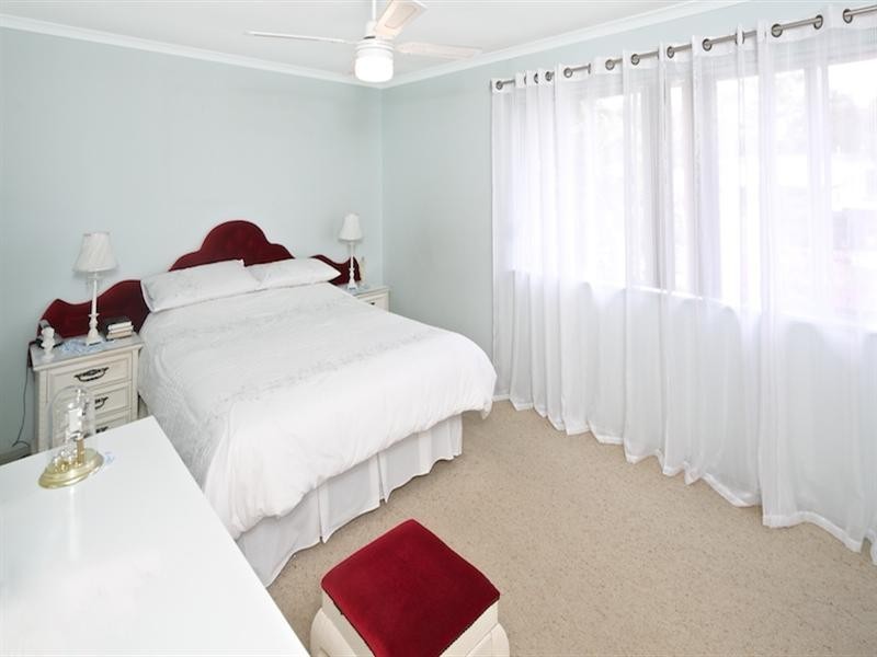 9 Deagon Drive, Runaway Bay QLD 4216