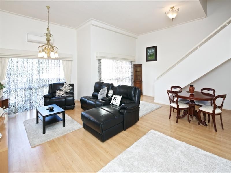 41/100 Morala Avenue, Runaway Bay QLD 4216