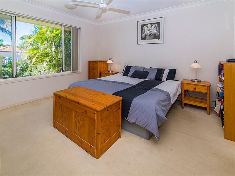 27 Highview Place, Parkwood QLD 4214