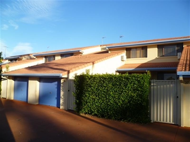 26/2 Karbunya Street, Mermaid Waters QLD 4218