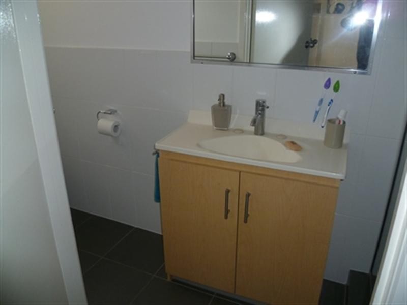 26/2 Karbunya Street, Mermaid Waters QLD 4218