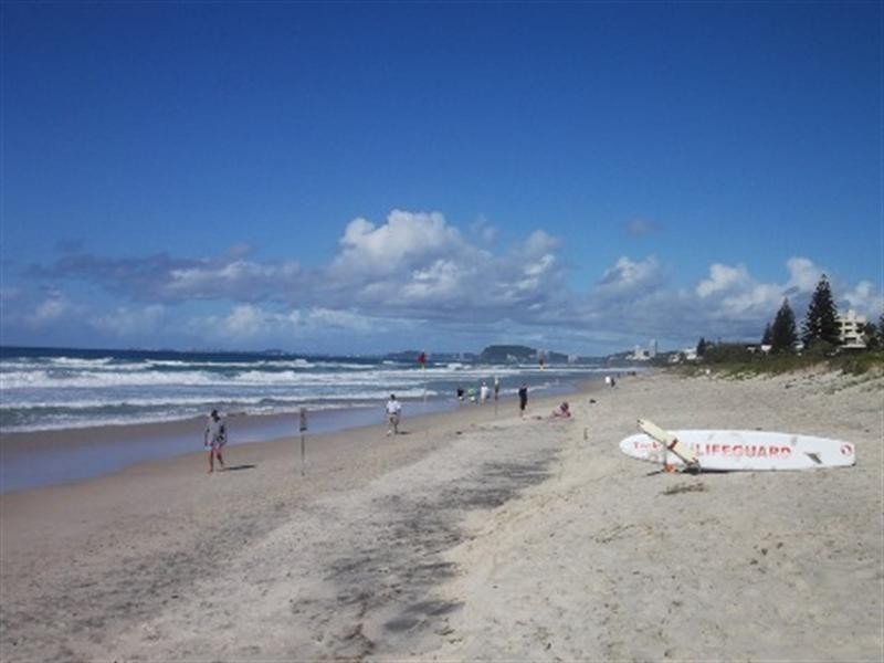 26/2 Karbunya Street, Mermaid Waters QLD 4218