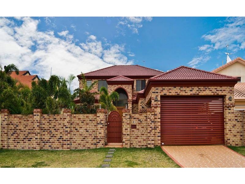 6 Smugglers Place, Runaway Bay QLD 4216