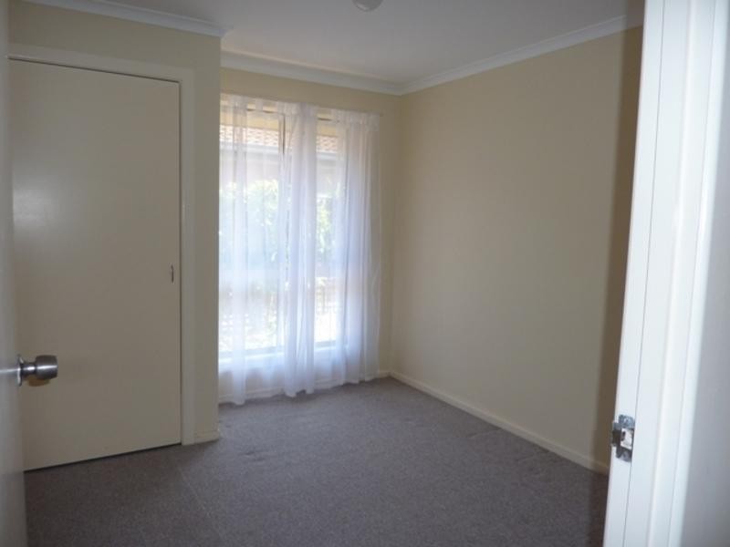 2/17 Kangaroo Avenue, Coombabah QLD 4216