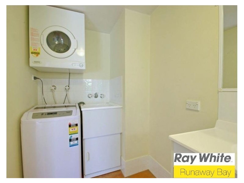 25/33-37 Lenneberg Street, Southport QLD 4215