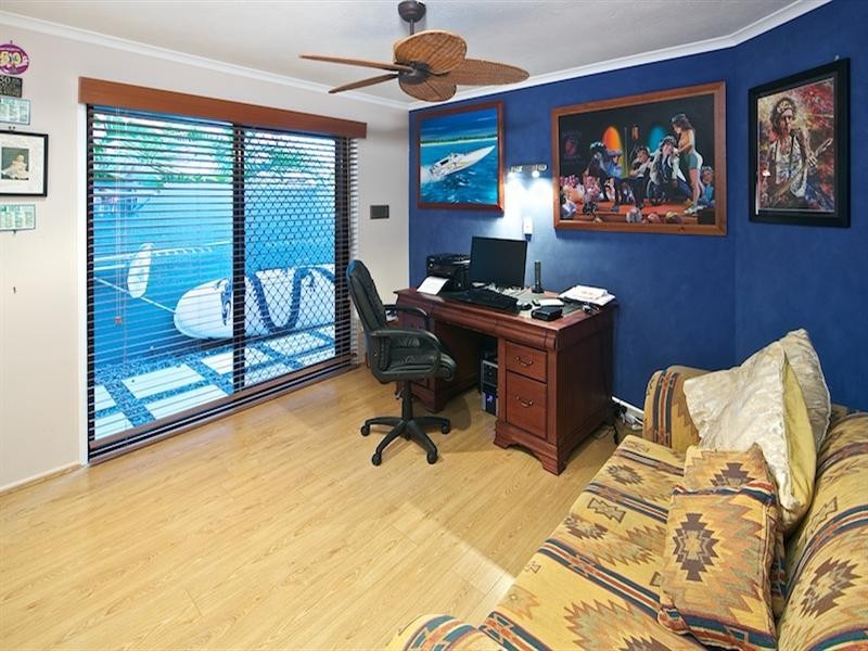 13 Cockleshell Court, Runaway Bay QLD 4216