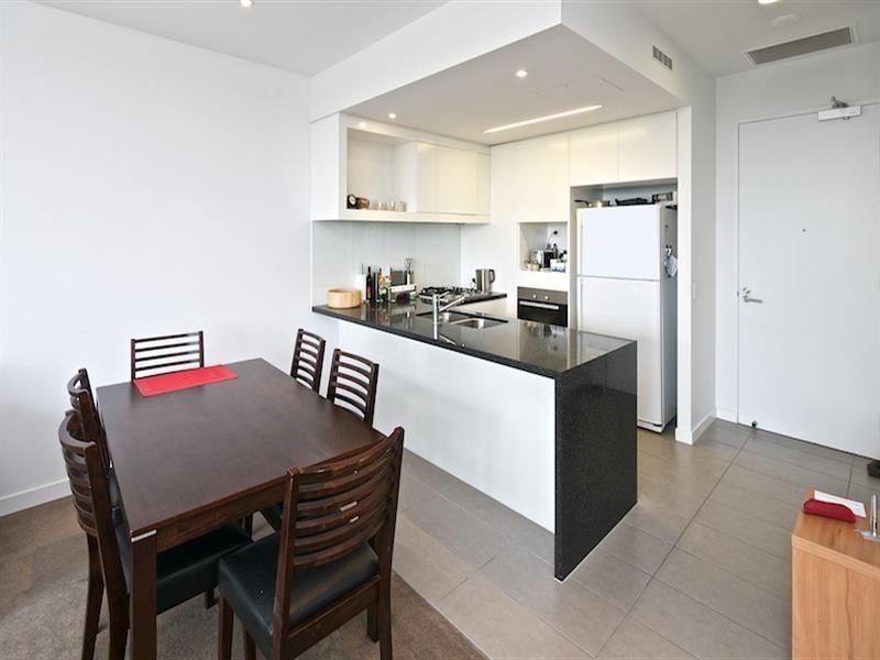 2101/1 Marina Promenade, Paradise Point QLD 4216