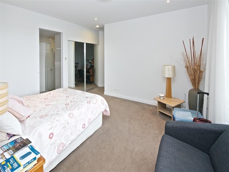 2101/1 Marina Promenade, Paradise Point QLD 4216