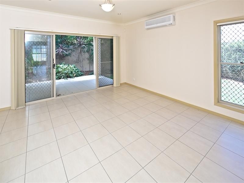 69 East Quay Drive, Biggera Waters QLD 4216