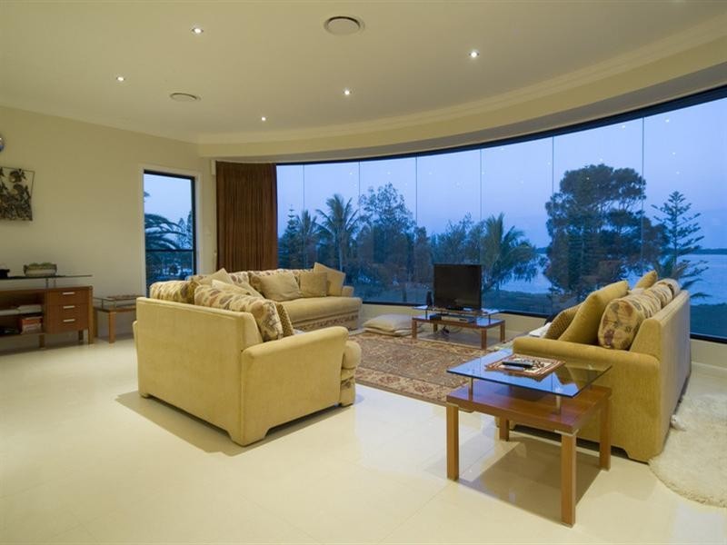 46 Shearwater Esplanade, Runaway Bay QLD 4216