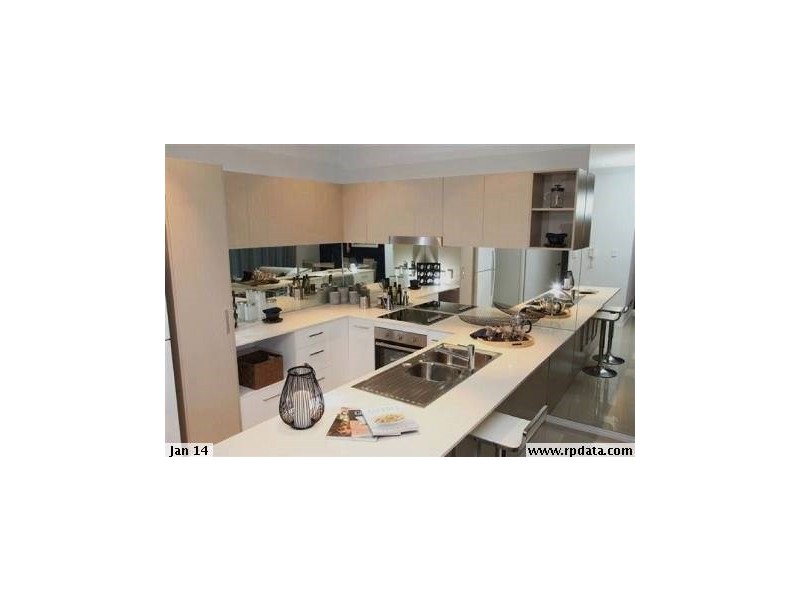 5/430 Pine Ridge Road, Coombabah QLD 4216