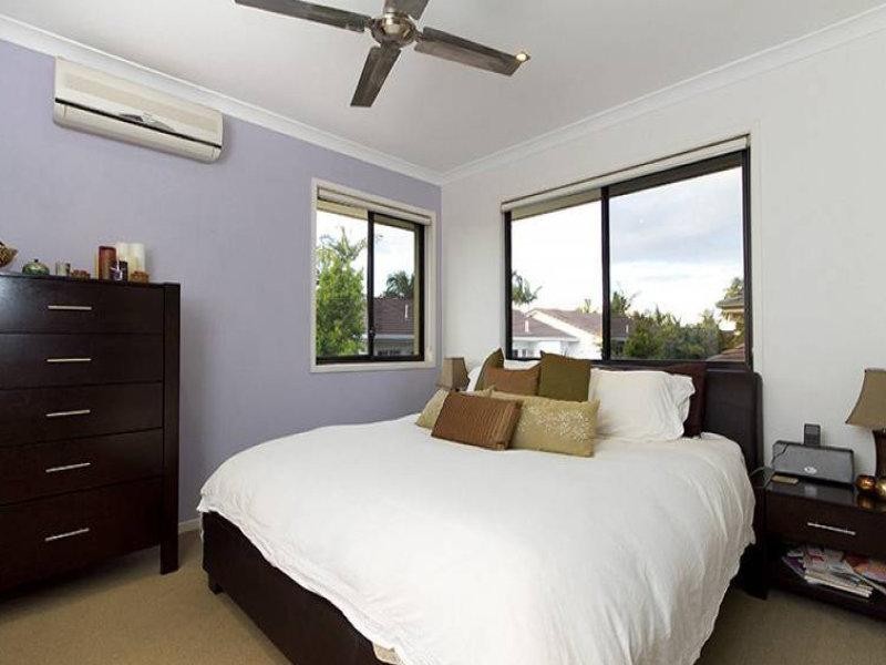 3/445 Pine Ridge Road, Runaway Bay QLD 4216