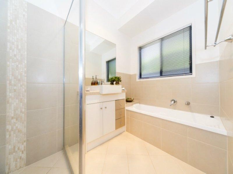 3/445 Pine Ridge Road, Runaway Bay QLD 4216