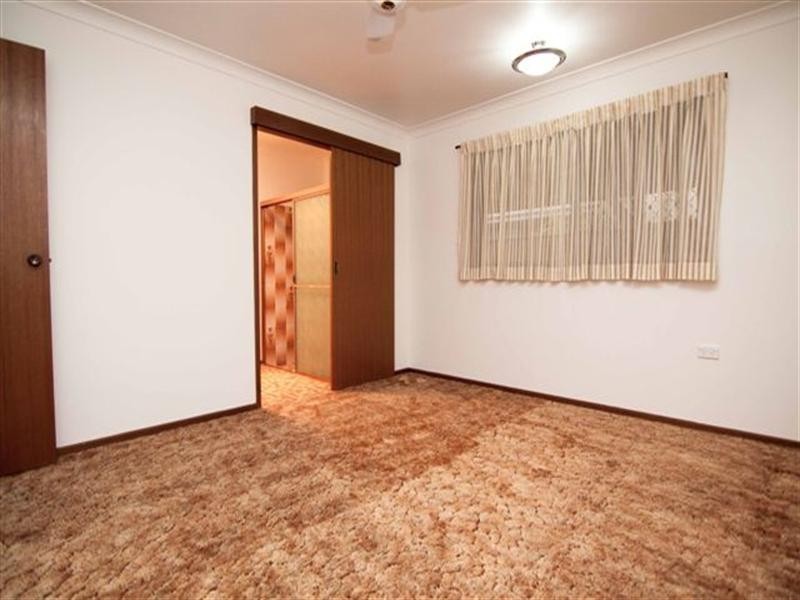 11 O’Grady Drive, Paradise Point QLD 4216