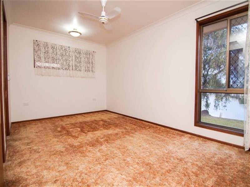 11 O’Grady Drive, Paradise Point QLD 4216