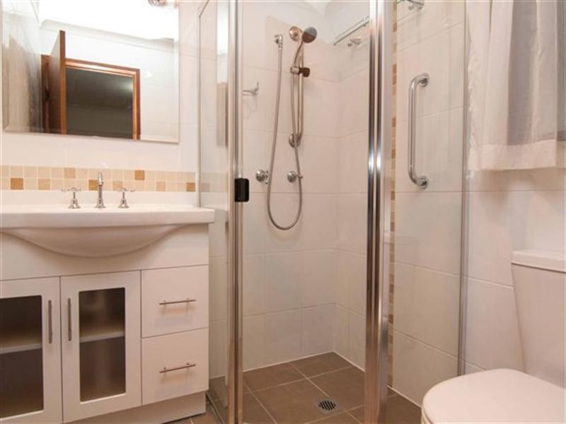 11 O’Grady Drive, Paradise Point QLD 4216