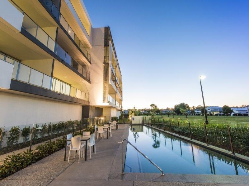 401 6 “Sirocco” Compass Drive, Biggera Waters QLD 4216