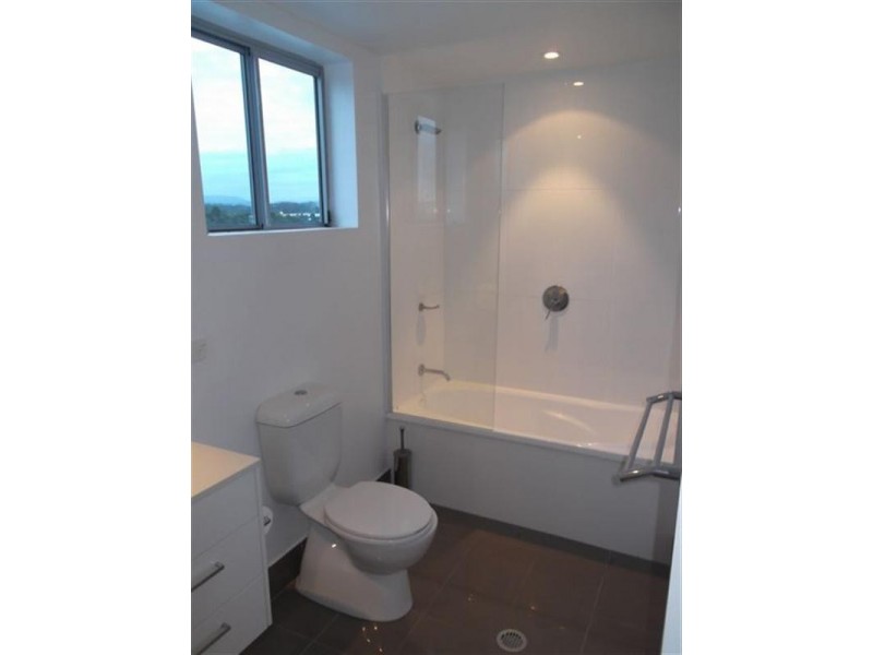 401 6 “Sirocco” Compass Drive, Biggera Waters QLD 4216