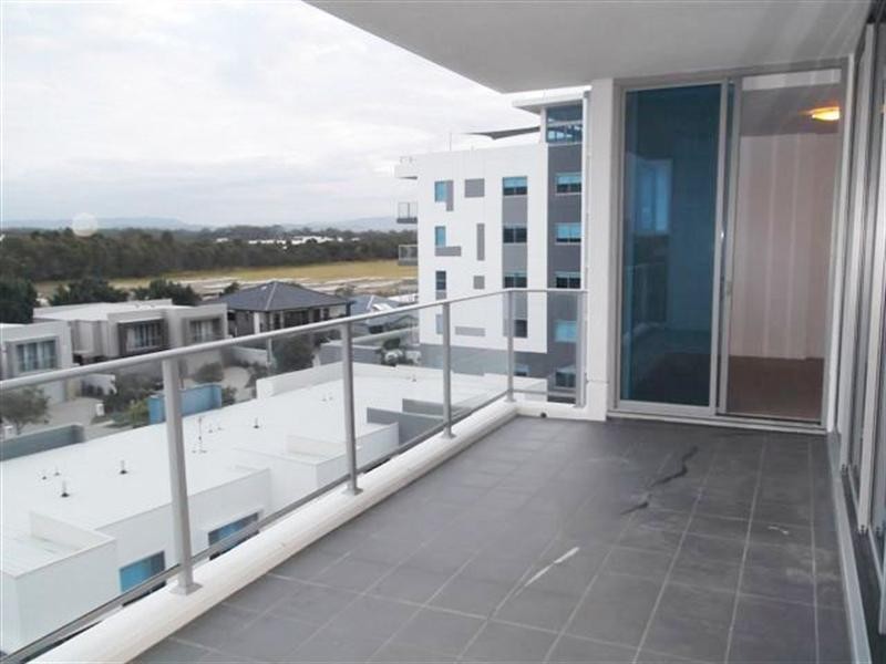 401 6 “Sirocco” Compass Drive, Biggera Waters QLD 4216