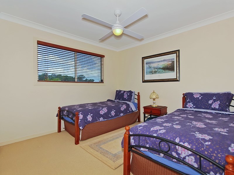 25 Brittany Drive, Oxenford QLD 4210