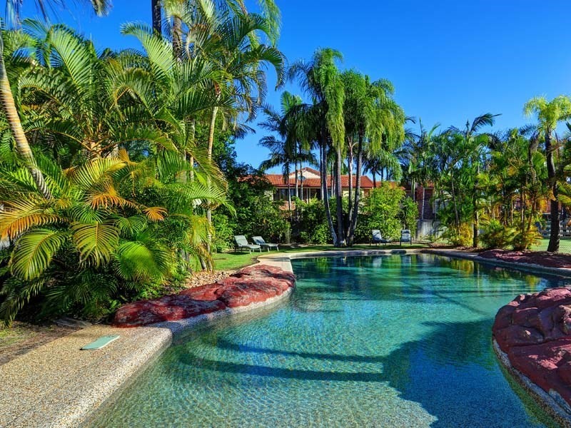 2/264-268 Oxley Drive, Coombabah QLD 4216