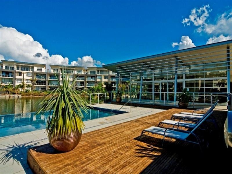 342/3 Pendraat Parade, Hope Island QLD 4212