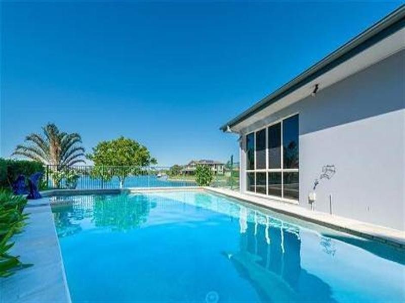 29 Mandolin Avenue, Helensvale QLD 4212