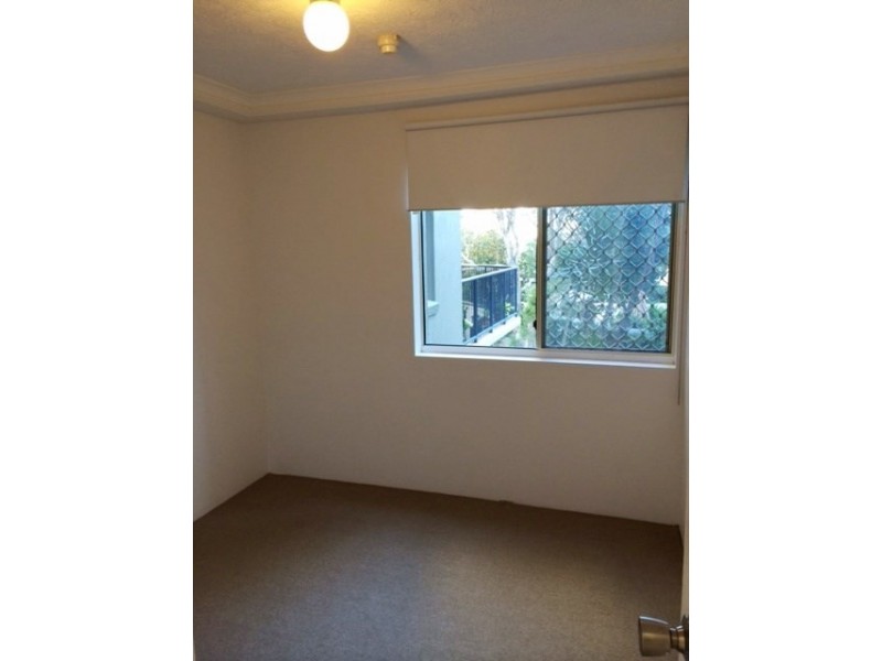 13/418 Marine Parade, Biggera Waters QLD 4216