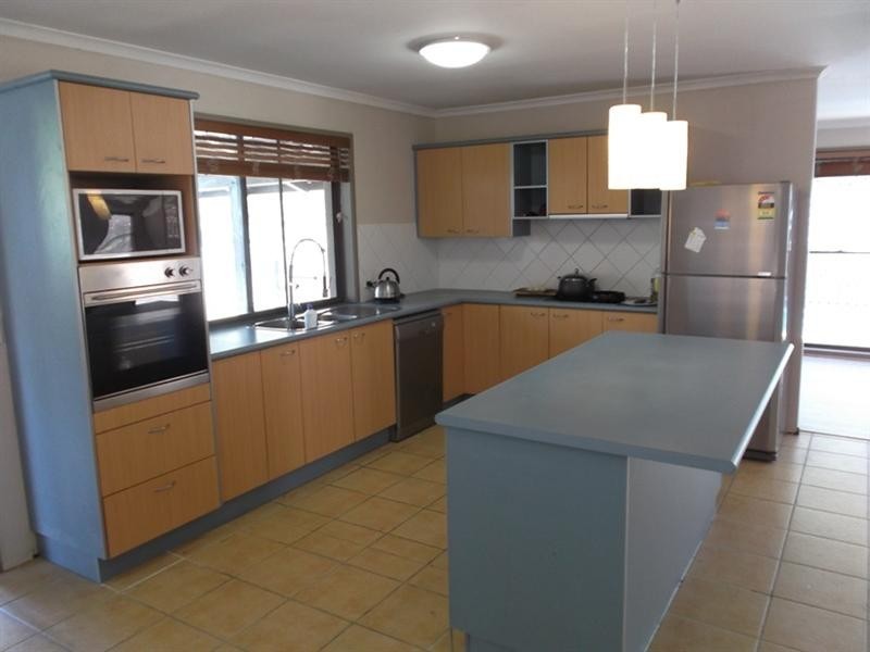 3 Wilmington Street, Helensvale QLD 4212