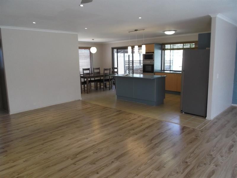 3 Wilmington Street, Helensvale QLD 4212