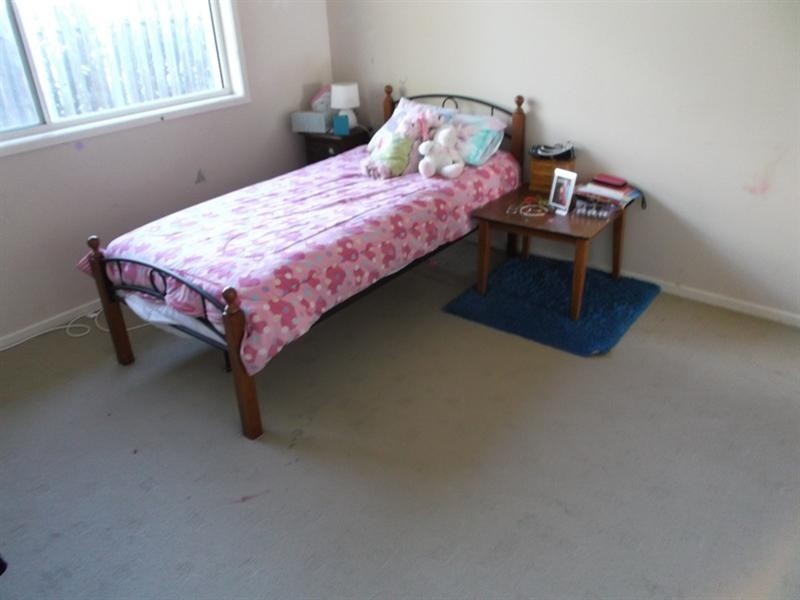 8 Welumba Close, Pacific Pines QLD 4211