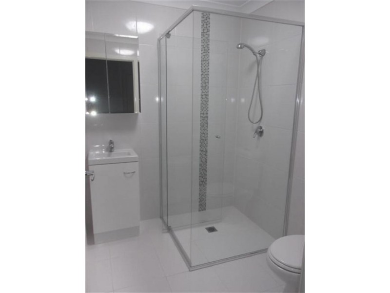 2/27 Clark Street, Biggera Waters QLD 4216