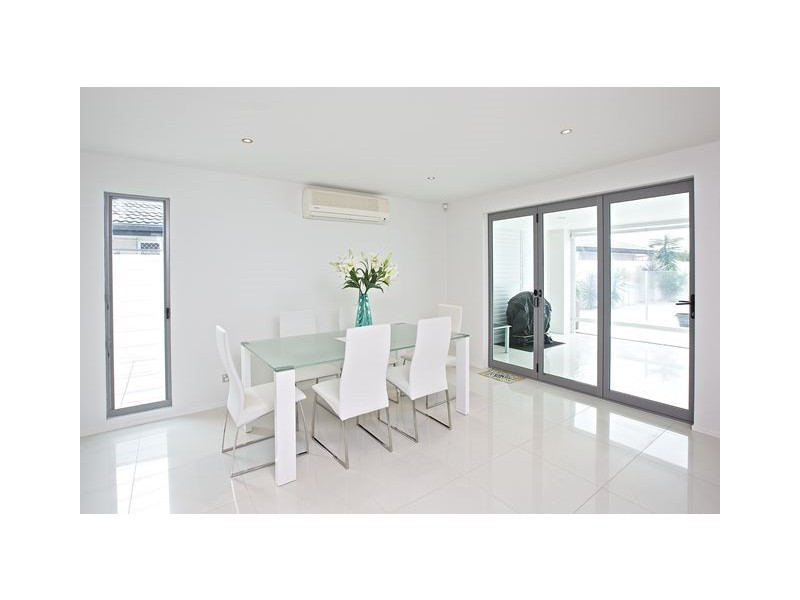 45 Daru Avenue, Runaway Bay QLD 4216