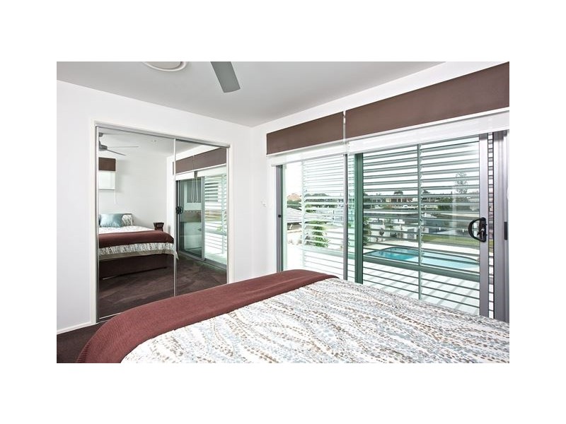 45 Daru Avenue, Runaway Bay QLD 4216