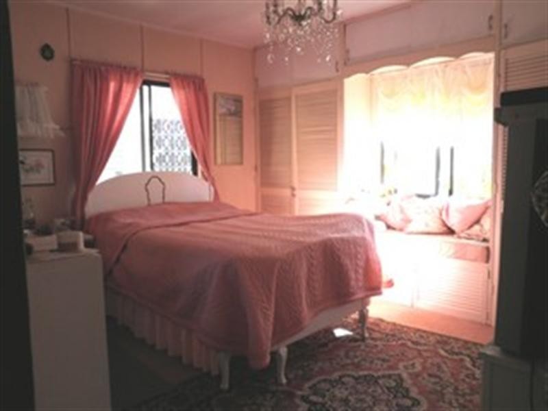 14 Victor Avenue, Paradise Point QLD 4216