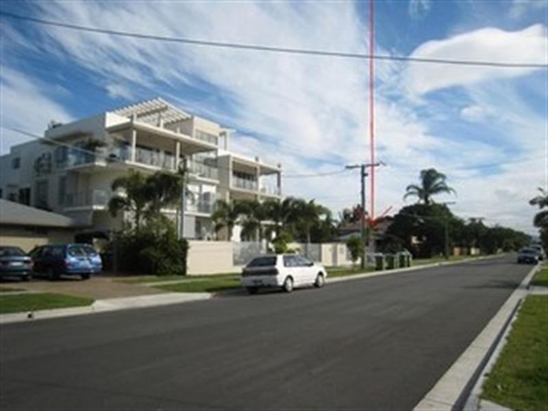 14 Victor Avenue, Paradise Point QLD 4216