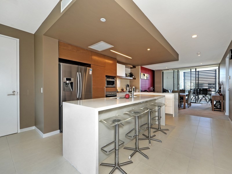 1304/1 Sunset Avenue, Paradise Point QLD 4216