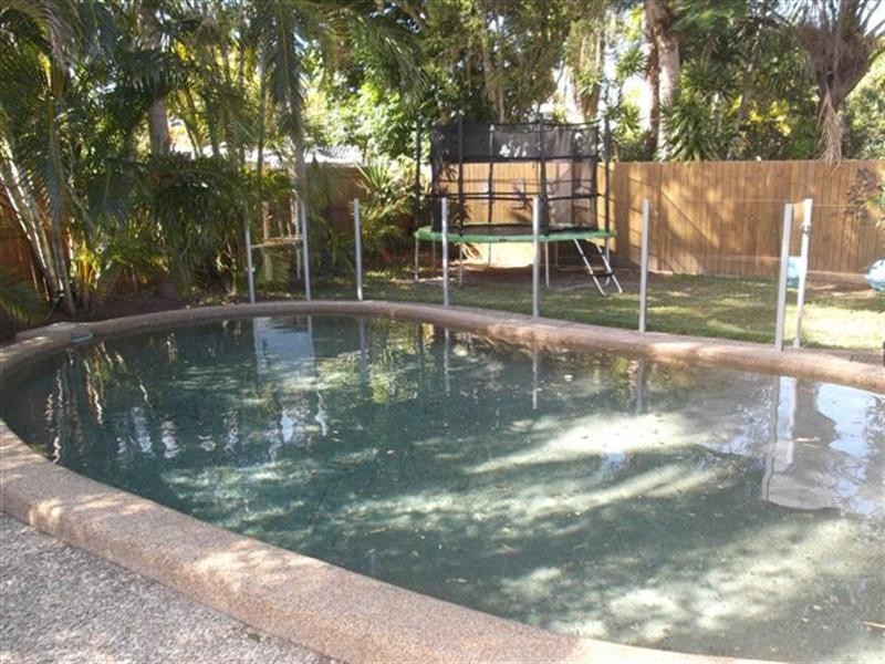 17 Coombabah Road, Runaway Bay QLD 4216