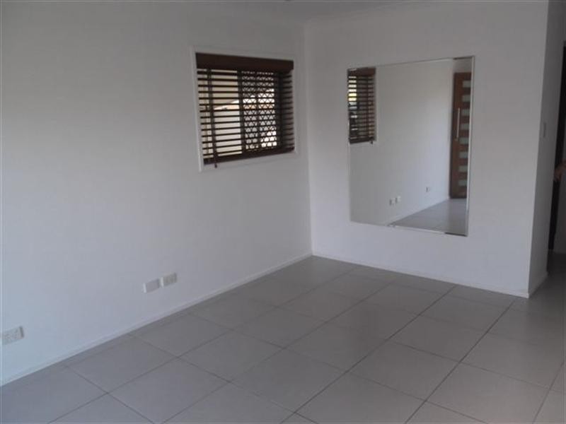 17 Coombabah Road, Runaway Bay QLD 4216