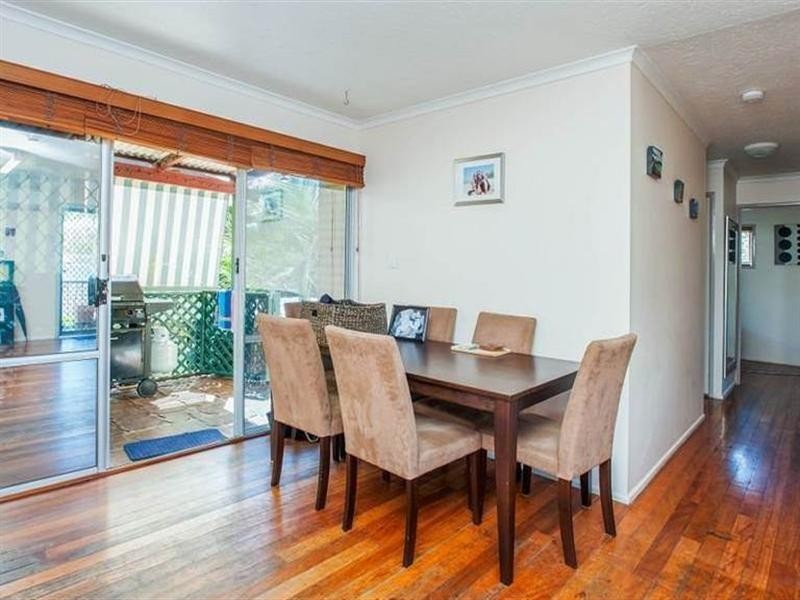 15 Iando Street, Coombabah QLD 4216