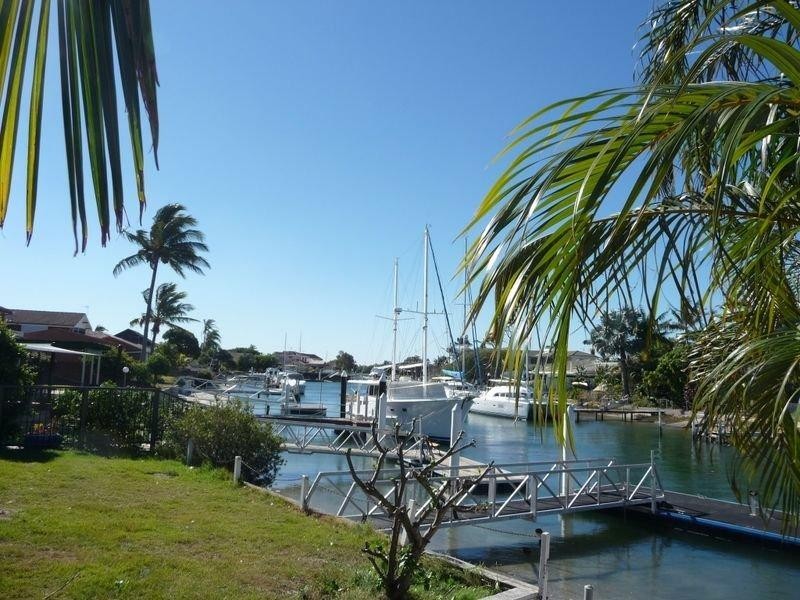 25 O’Grady Drive, Paradise Point QLD 4216